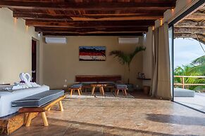 Casa Aakbal