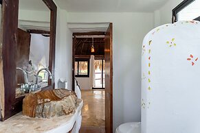 Casa Aakbal