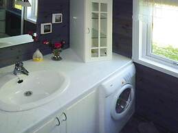 6 Person Holiday Home in Tysse