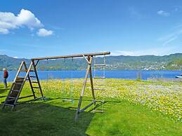 6 Person Holiday Home in Tysse