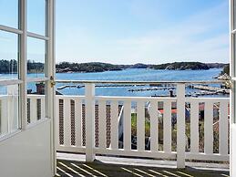 4 Star Holiday Home in Tanumshede
