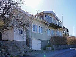 4 Star Holiday Home in Tanumshede