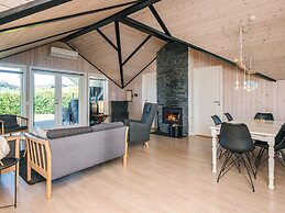 7 Person Holiday Home in Hejls