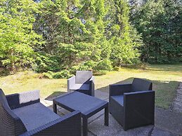 6 Person Holiday Home in Hojslev