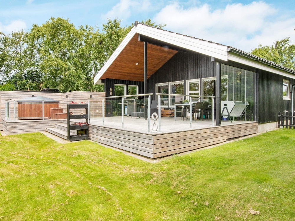 8 Person Holiday Home in Struer