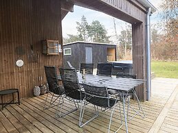 5 Star Holiday Home in Vaeggerlose