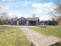5 Star Holiday Home in Vaeggerlose