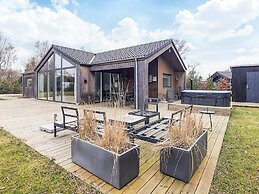 5 Star Holiday Home in Vaeggerlose