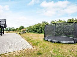 5 Star Holiday Home in Sydals