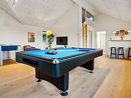 5 Star Holiday Home in Sydals
