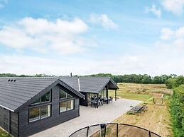 5 Star Holiday Home in Sydals