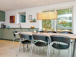 5 Star Holiday Home in Romo