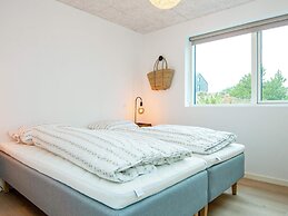 5 Star Holiday Home in Romo