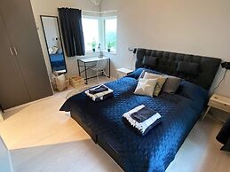 Stylish Seaside Villa on Ven-by Traum