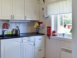 6 Person Holiday Home in Honefoss