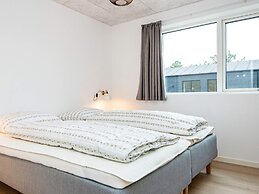 5 Star Holiday Home in Romo