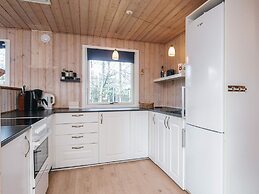 7 Person Holiday Home in Ulfborg