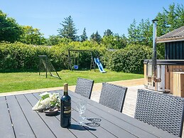 7 Person Holiday Home in Ulfborg