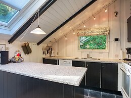 6 Person Holiday Home in Vaeggerlose