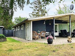 6 Person Holiday Home in Gorlev