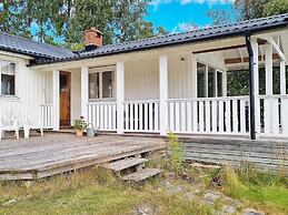 6 Person Holiday Home in Saffle