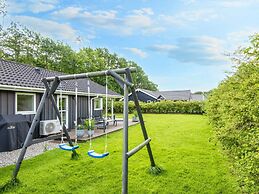 6 Person Holiday Home in Juelsminde