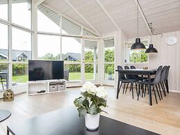 6 Person Holiday Home in Juelsminde