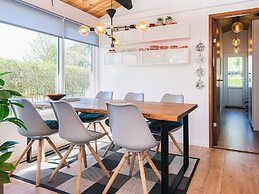 6 Person Holiday Home in Ebeltoft