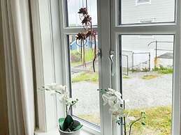6 Person Holiday Home in Hernar