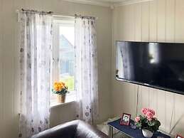 6 Person Holiday Home in Hernar