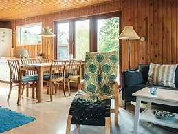 6 Person Holiday Home in Grenaa