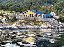 4 Star Holiday Home in Korssund
