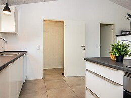 Renovated Retreat in Hejlsminde-by Traum