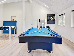 5 Star Holiday Home in Vaeggerlose