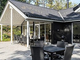 5 Star Holiday Home in Vaeggerlose