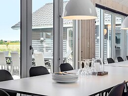 5 Star Holiday Home in Spottrup
