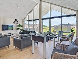 5 Star Holiday Home in Spottrup