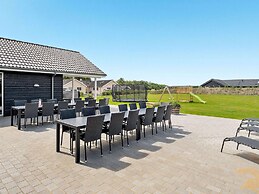 5 Star Holiday Home in Spottrup