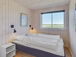 5 Star Holiday Home in Spottrup