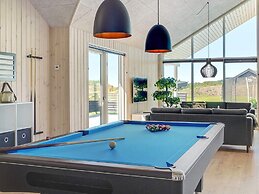 5 Star Holiday Home in Spottrup
