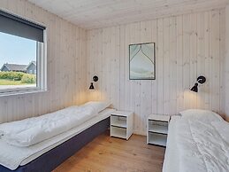 5 Star Holiday Home in Spottrup