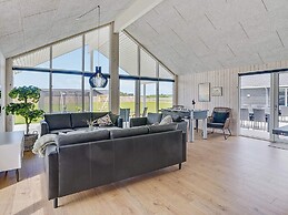 5 Star Holiday Home in Spottrup