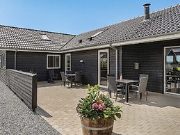 5 Star Holiday Home in Spottrup