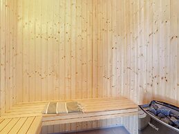 5 Star Holiday Home in Spottrup