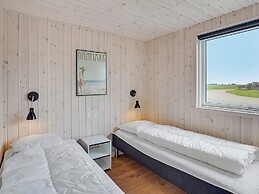 5 Star Holiday Home in Spottrup