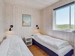 5 Star Holiday Home in Spottrup