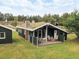 6 Person Holiday Home in Blokhus