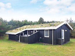 6 Person Holiday Home in Blokhus