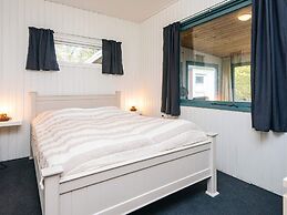 6 Person Holiday Home in Orsted