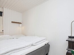 6 Person Holiday Home in Ebeltoft